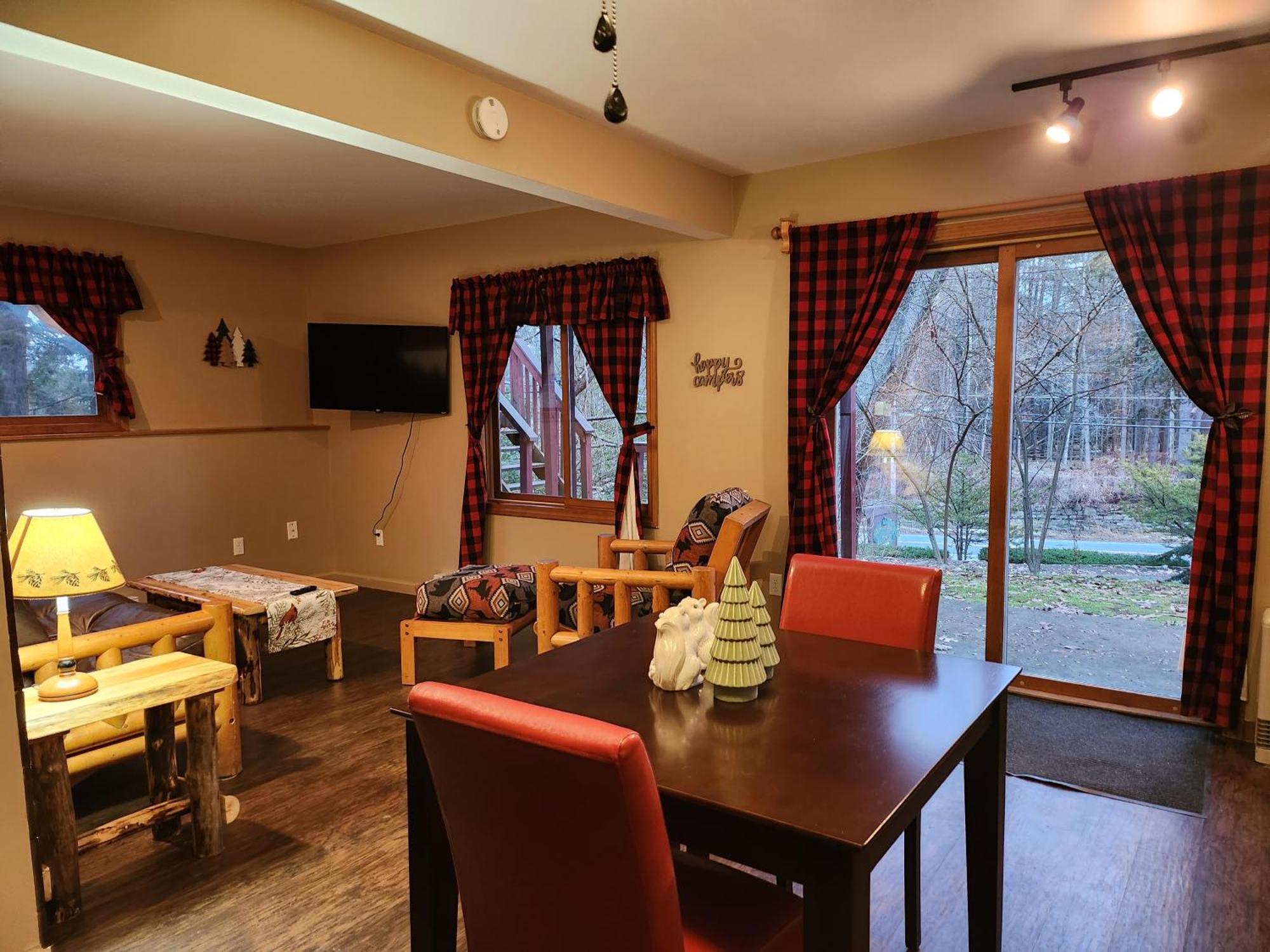 Adirondack Diamond Point Lodge 乔治湖 外观 照片